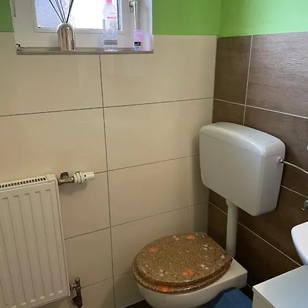 Apartament #8 Doppelzimmer Mit Gemeinschaftsbad