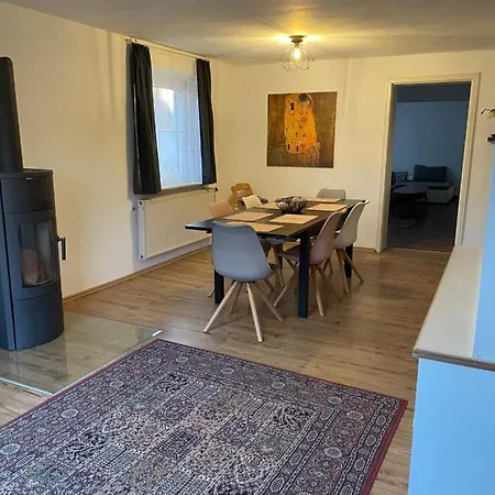 #8 Doppelzimmer Mit Gemeinschaftsbad