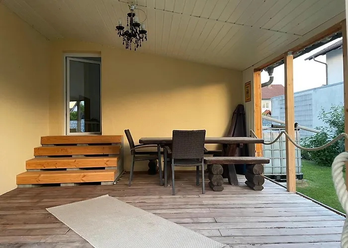 #8 Doppelzimmer Mit Gemeinschaftsbad アパート *